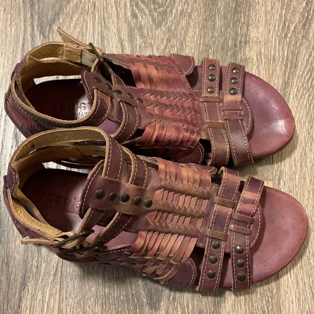 Bed Stu Size 9 Purple Gladiator sandal